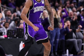 爱游戏官网app -转折点！萨克拉门托国王队长鼓劲；NBA常规赛关键时刻攻防权衡；态度坚定；赛程密集仍需轮换的简单介绍